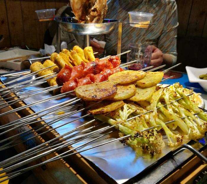 立山音乐烧烤吧